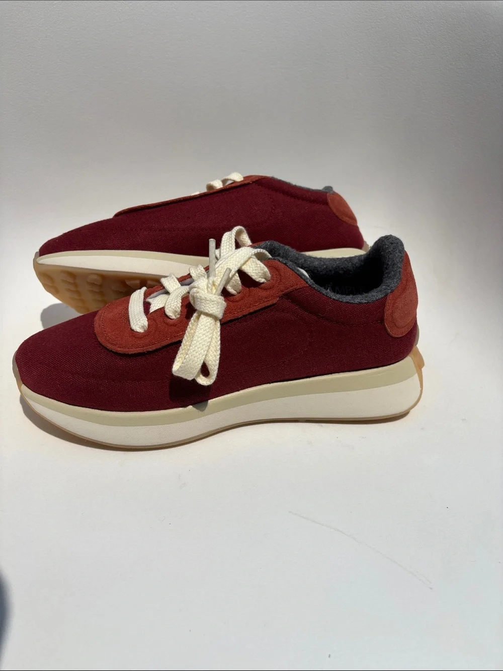 Allbirds Varsity, Women’s size7, Maroon Red Lace-Up Sneakers, new condition
